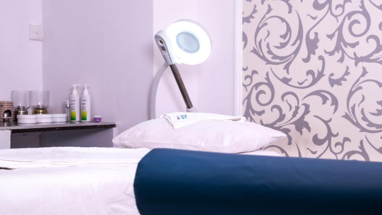 אלדורט Poa Place Resort & Hotel - Where Nature Meets Comfort מראה חיצוני תמונה